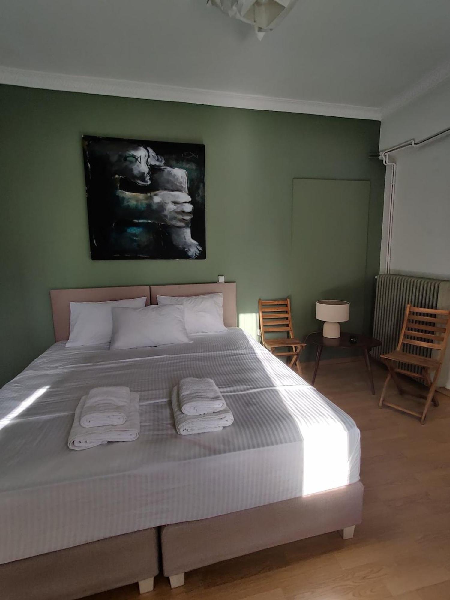 Apartment Cosy 1br With Balcony In Vibrant Exarcheia