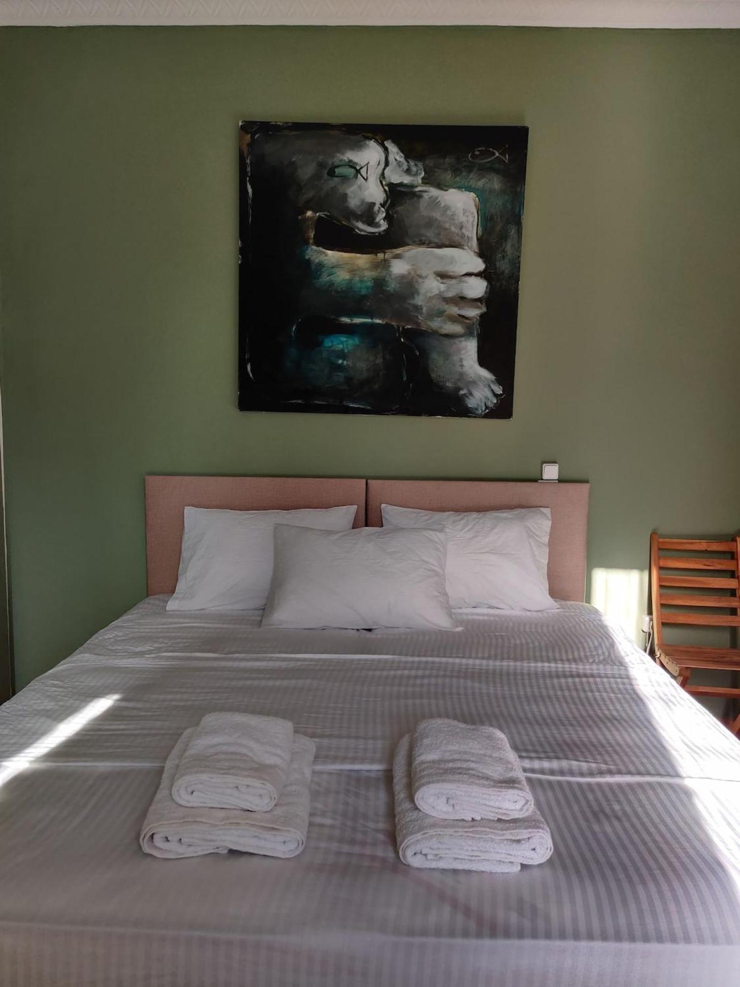 Cosy 1br With Balcony In Vibrant Exarcheia *