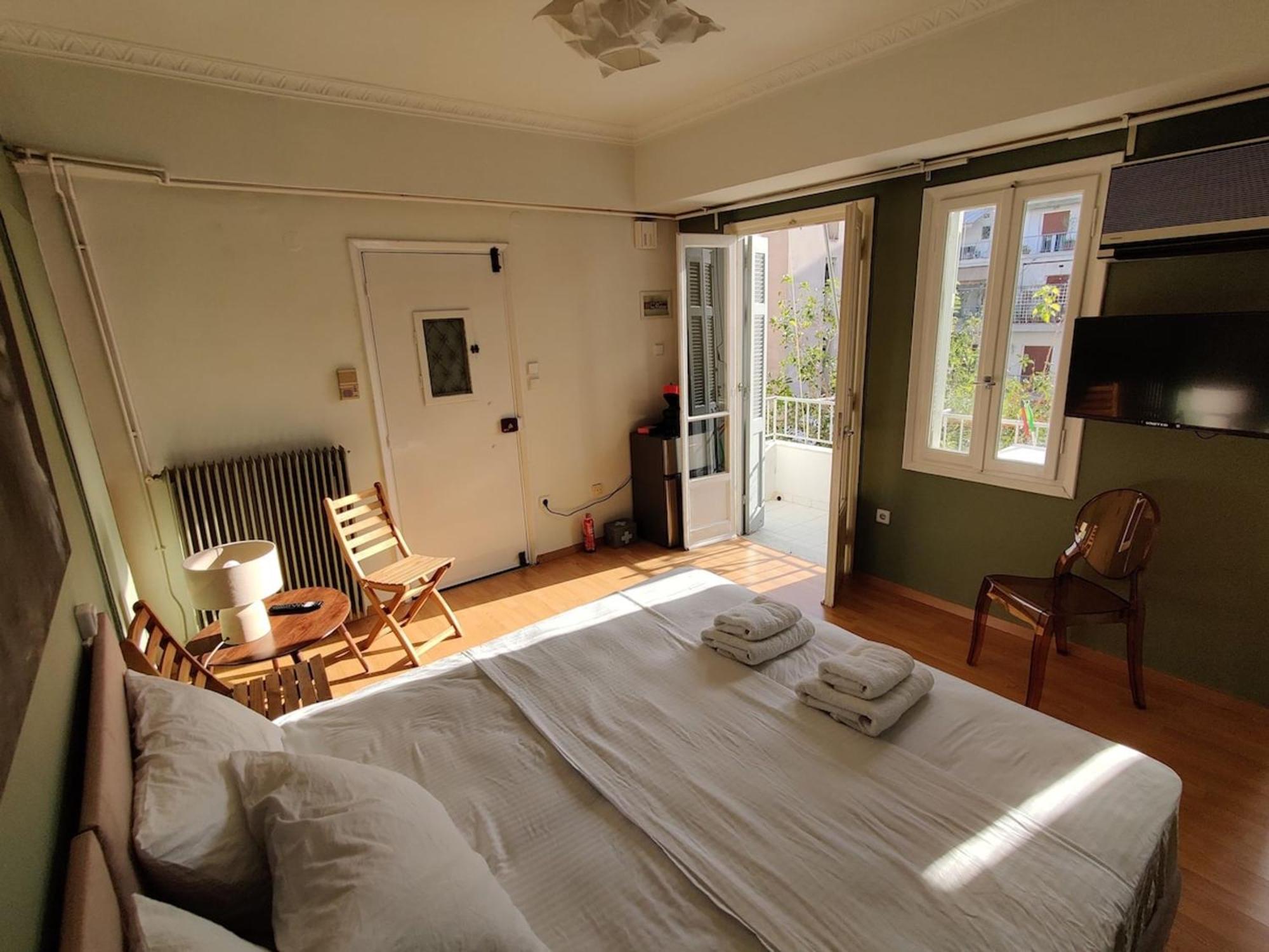 Apartment Cosy 1br With Balcony In Vibrant Exarcheia Athen