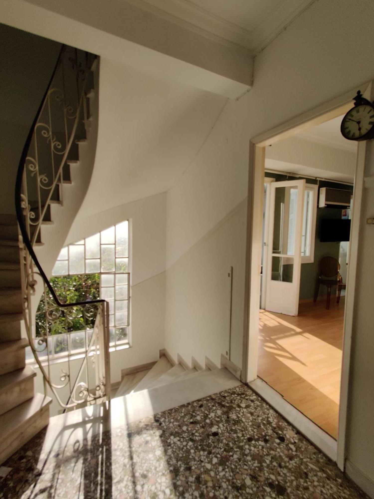 Cosy 1br With Balcony In Vibrant Exarcheia Апартаменты Афины